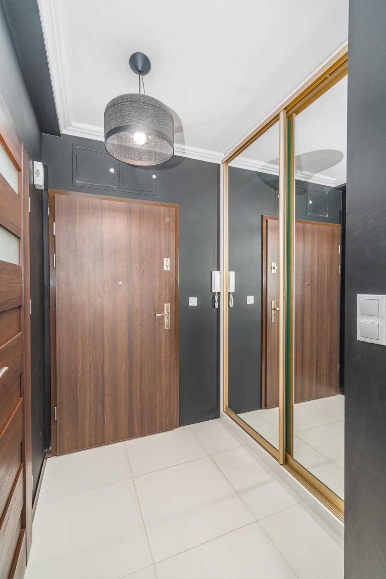 Apartment Cezar - 7th Floor, Balcony, Ac - By Rentujemy *