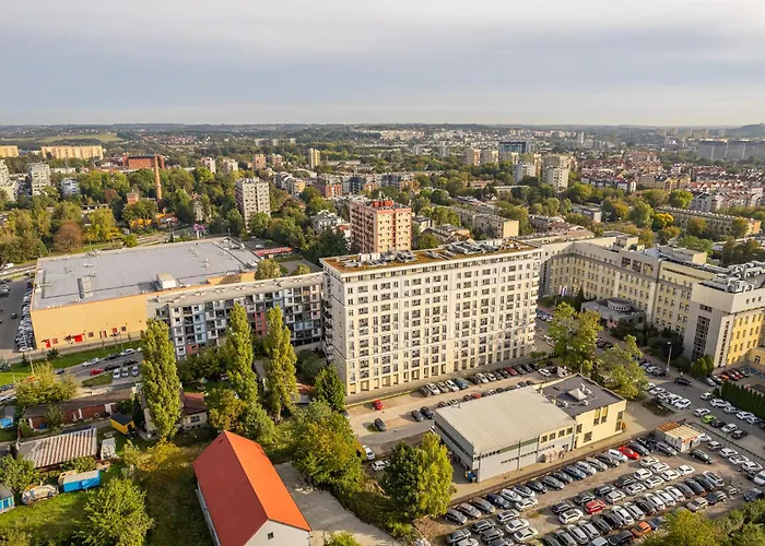 Krakow Cezar Apartment - 7Th Floor, Balcony, Ac - By Rentujemy